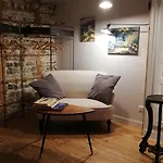 La Tour Grégoire Bed & Breakfast