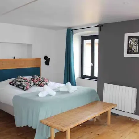 La Tour Grégoire Couette-café