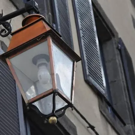 La Tour Grégoire Couette-café Clermont-Ferrand