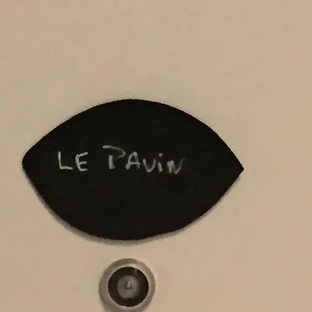 ベッド・アンド・ブレックファスト La Tour Gregoire 4*