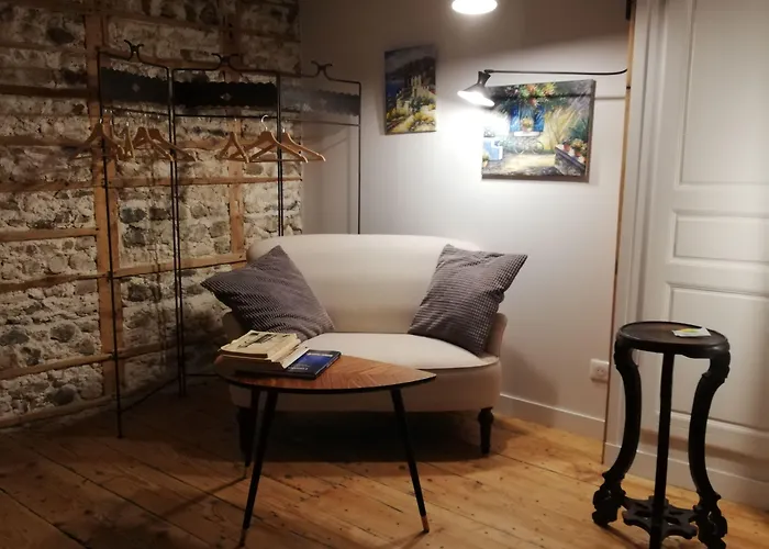 La Tour Gregoire Bed & Breakfast